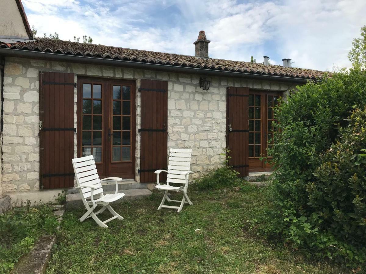 May'S Cottage Availles-Limouzine Ngoại thất bức ảnh